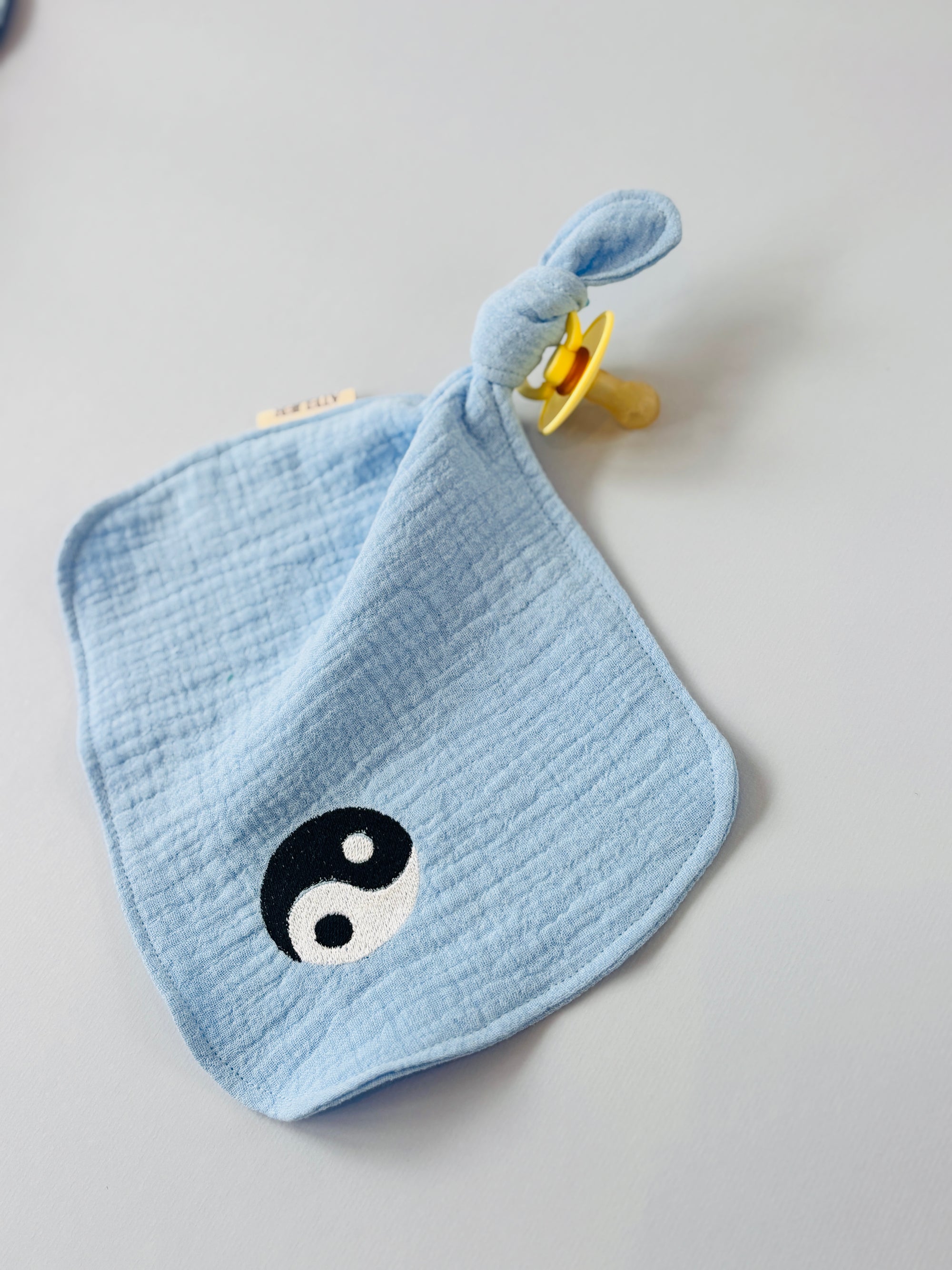 Speendoekje IJsblauw - Ying Yang