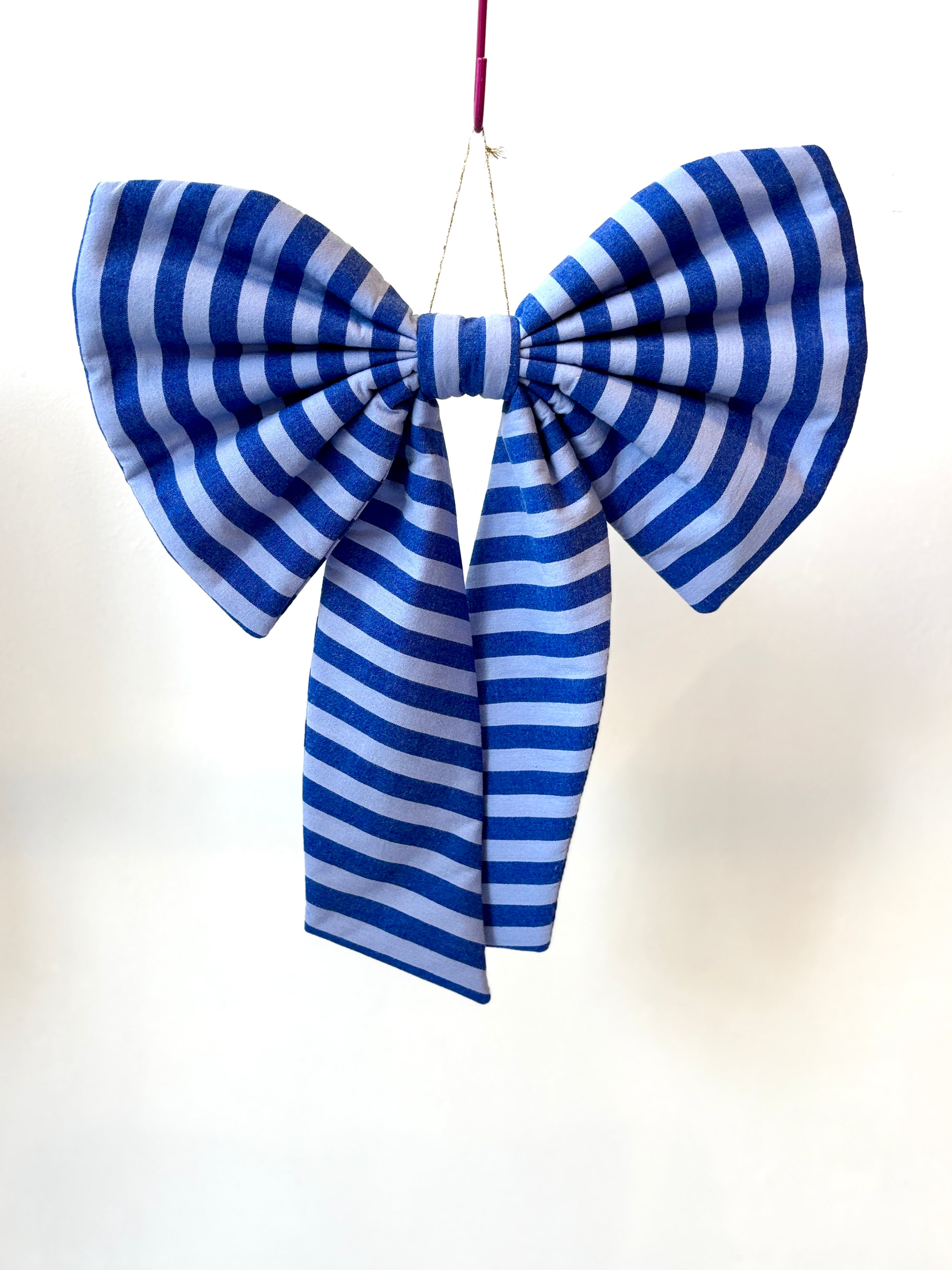 Gepersonaliseerde Bow large - Blue stripes